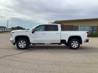 2020 Chevrolet 3500 Crew Cab, $44699. Photo 9