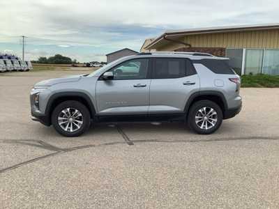 2025 Chevrolet Equinox, $31599. Photo 9