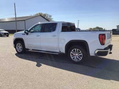 2019 GMC 1500 Crew Cab, $32999. Photo 8