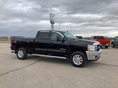 2014 Chevrolet 3500 Crew Cab, $33399. Photo 2