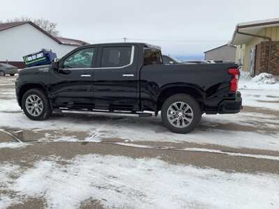 2020 Chevrolet 1500 Crew Cab, $39799. Photo 9
