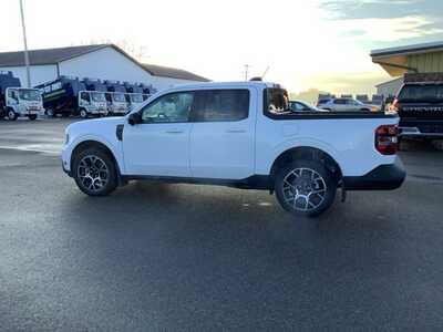 2025 Ford Maverick, $36999. Photo 8
