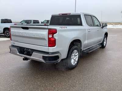 2022 Chevrolet 1500 Crew Cab, $34999. Photo 11