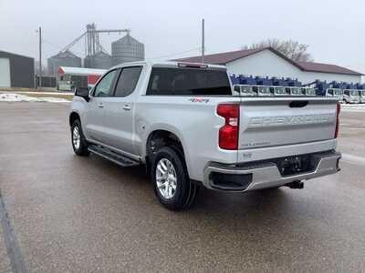 2022 Chevrolet 1500 Crew Cab, $34999. Photo 9