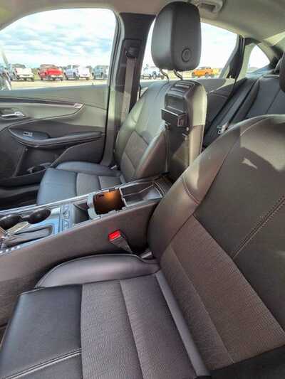 2020 Chevrolet Impala, $17599. Photo 6