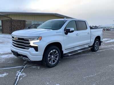 2024 Chevrolet 1500 Crew Cab, $55999. Photo 5