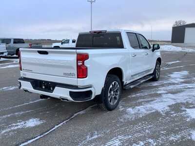 2024 Chevrolet 1500 Crew Cab, $55999. Photo 9