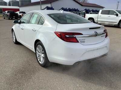 2014 Buick Regal, $10999. Photo 11