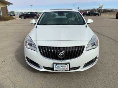 2014 Buick Regal, $10999. Photo 4