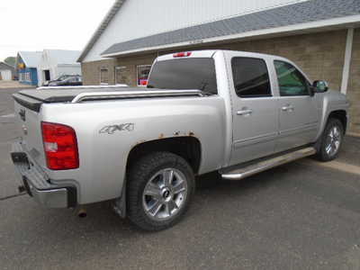 2013 Chevrolet 1500 Crew Cab, $10900. Photo 4