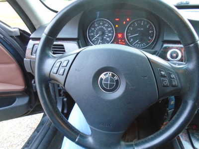 2006 BMW 3 Series, $4500. Photo 12