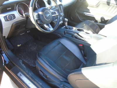 2015 Ford Mustang, $12900. Photo 7