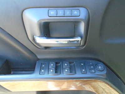 2014 Chevrolet 1500 Crew Cab, $8900. Photo 11