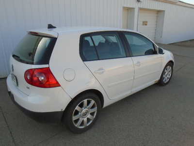 2008 Volkswagen Rabbit, $2500. Photo 4