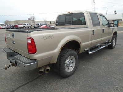 2008 Ford F350 Crew Cab, $7500. Photo 4