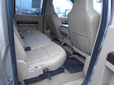 2008 Ford F350 Crew Cab, $7500. Photo 8