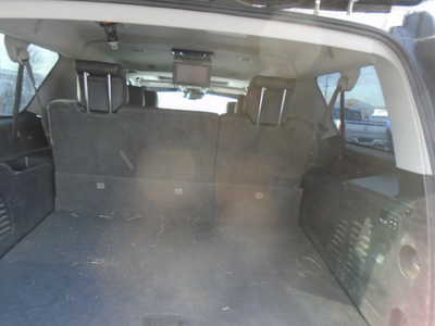 2016 GMC Yukon XL, $11500. Photo 10