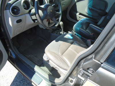2002 Chrysler PT Cruiser, $1900. Photo 10