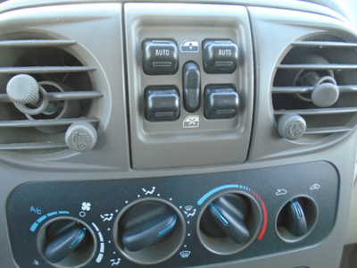 2002 Chrysler PT Cruiser, $1900. Photo 12