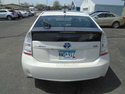 2010 Toyota Prius, $4500. Photo 3