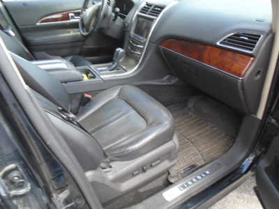 2012 Lincoln MKX, $4900. Photo 7