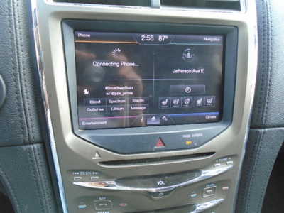 2012 Lincoln MKX, $4900. Photo 12
