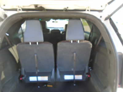 2013 Ford Explorer, $7900. Photo 10