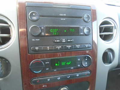 2007 Ford F150 Crew Cab, $3295. Photo 9