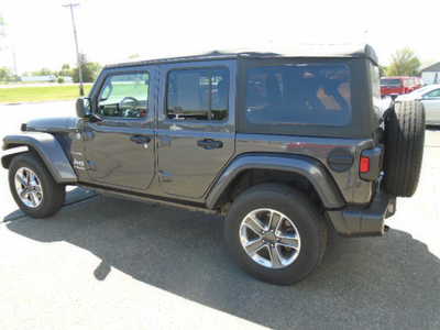 2020 Jeep Wrangler Unlimited, $25500. Photo 2
