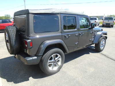 2020 Jeep Wrangler Unlimited, $25500. Photo 4