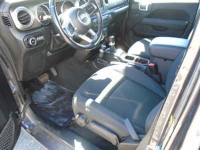 2020 Jeep Wrangler Unlimited, $25500. Photo 9