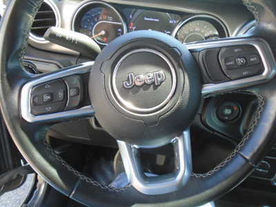 2020 Jeep Wrangler Unlimited, $25500. Photo 11