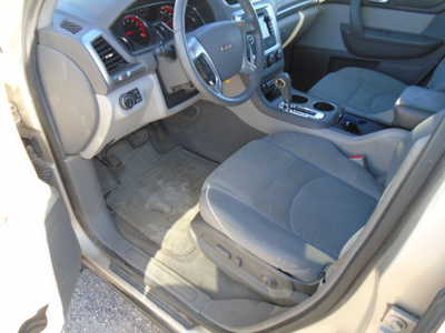 2015 GMC Acadia, $4500. Photo 11