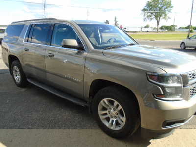 2018 Chevrolet Suburban, $16900. Photo 5