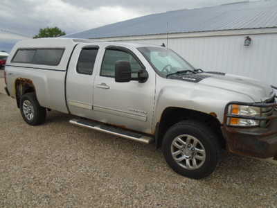 2011 Chevrolet 2500 Ext Cab, $3900. Photo 2
