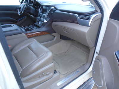 2015 Chevrolet Suburban, $7900. Photo 8