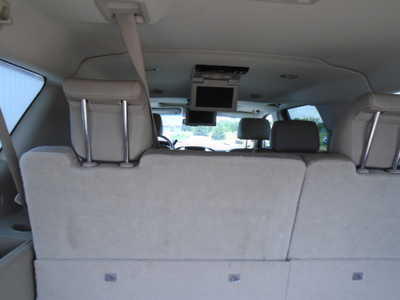 2015 Chevrolet Suburban, $7900. Photo 10