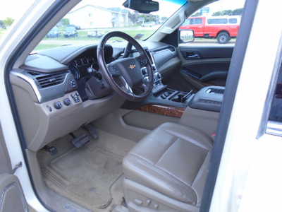 2015 Chevrolet Suburban, $7900. Photo 12