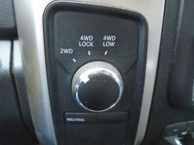 2017 Dodge 3500 Crew Cab, $19900. Photo 11