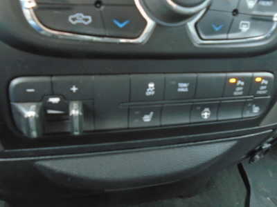 2017 Dodge 3500 Crew Cab, $19900. Photo 12