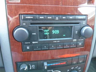2005 Dodge Durango, $2000. Photo 12