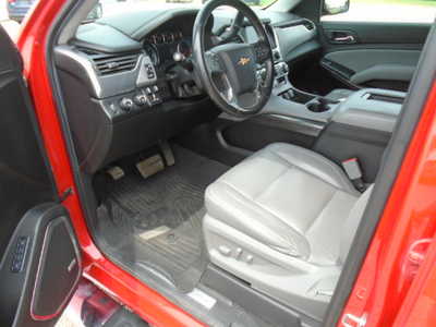 2020 Chevrolet Suburban, $24900. Photo 12