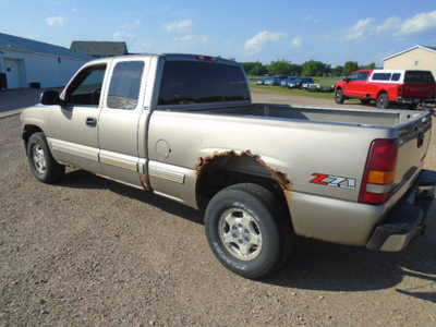 2002 Chevrolet 1500 Ext Cab, $2000. Photo 2