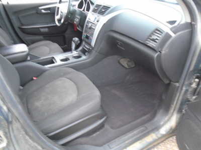 2011 Chevrolet Traverse, $2500. Photo 6