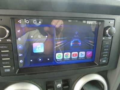 2010 Jeep Wrangler Unlimited, $6900. Photo 12