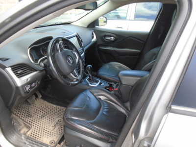 2015 Jeep Cherokee, $6900. Photo 10