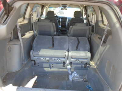 2007 Chrysler Town & Country, $1000. Photo 7