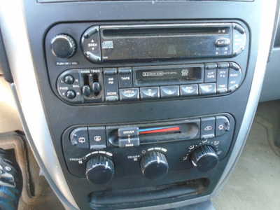 2007 Chrysler Town & Country, $1000. Photo 9