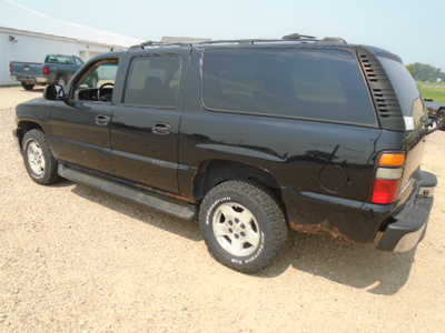 2006 Chevrolet Suburban, $2500. Photo 2