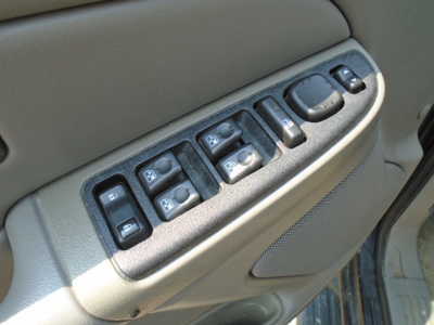 2006 Chevrolet Suburban, $2500. Photo 11